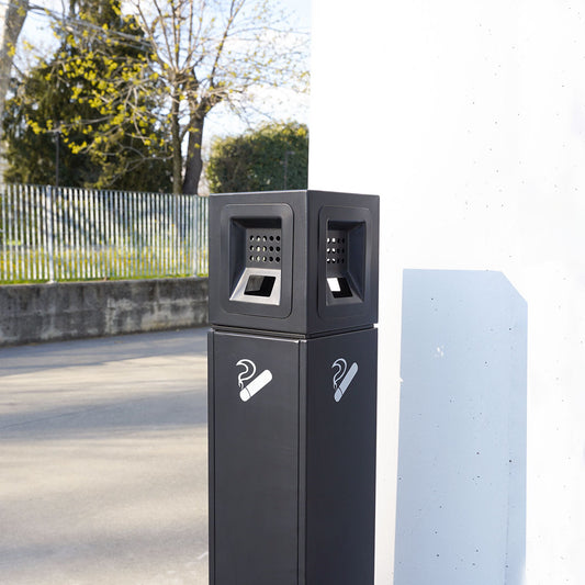 cenicero de pie negro para exterior