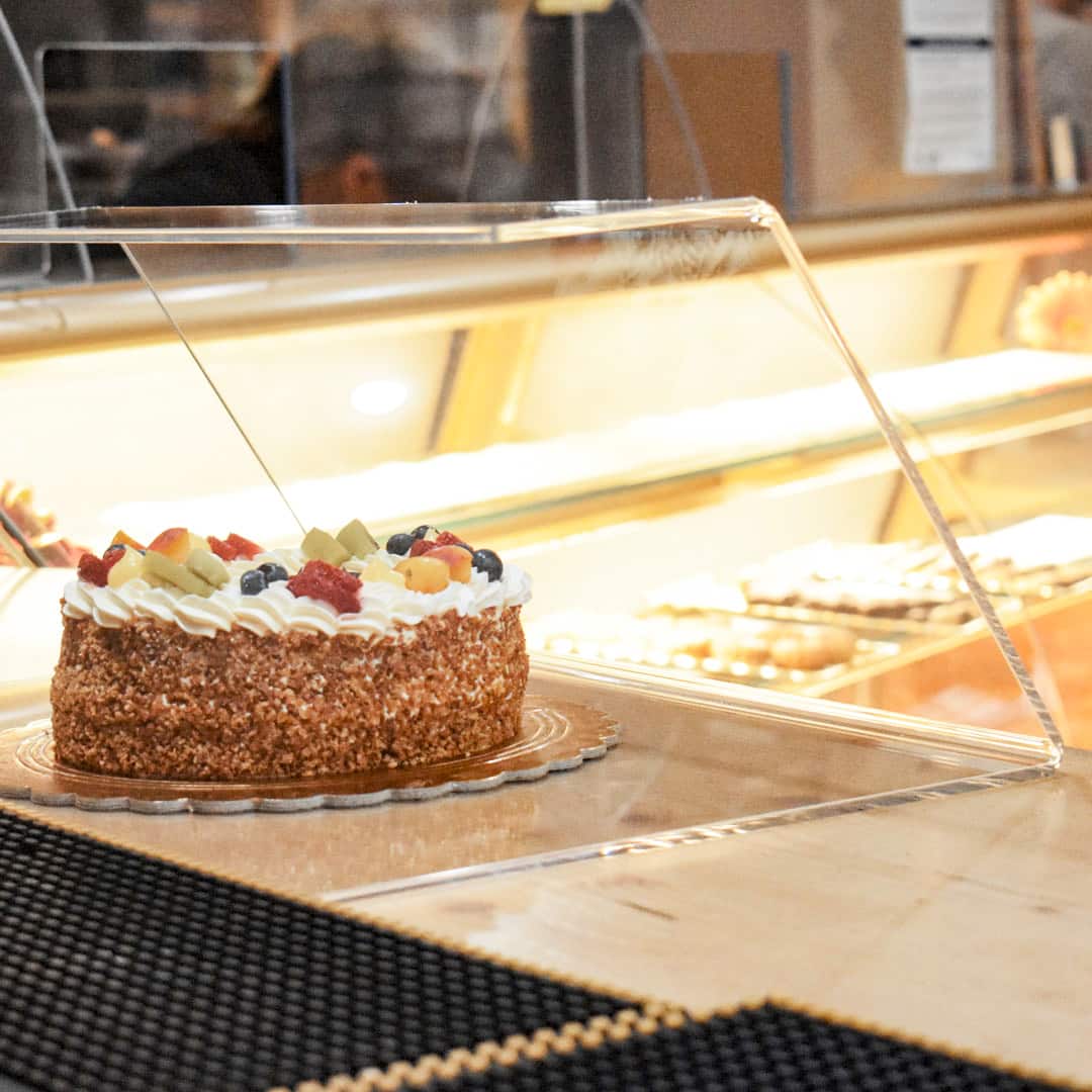 Vitrina neutra para barra bar de metacrilato