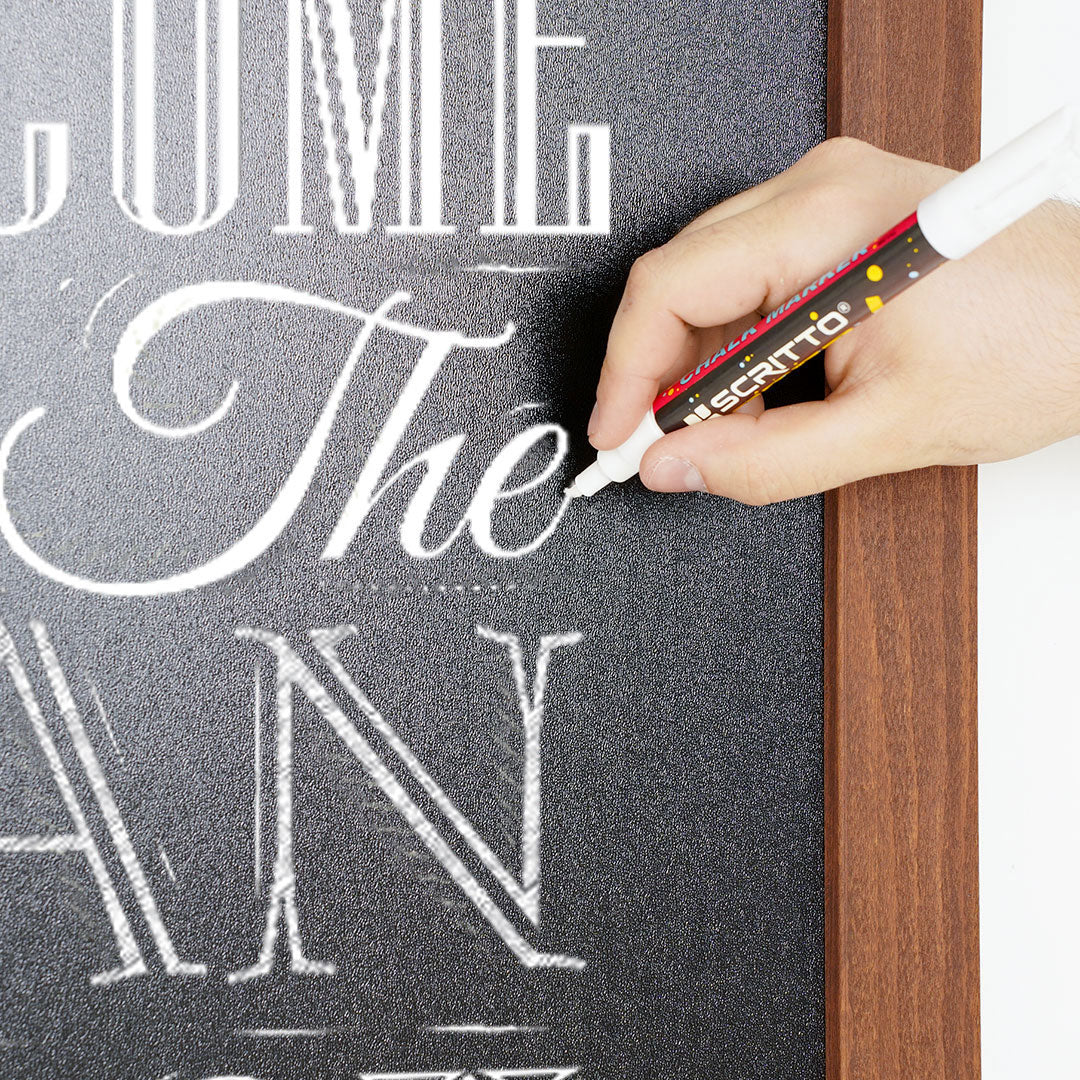 escritura su pizarra bar negra