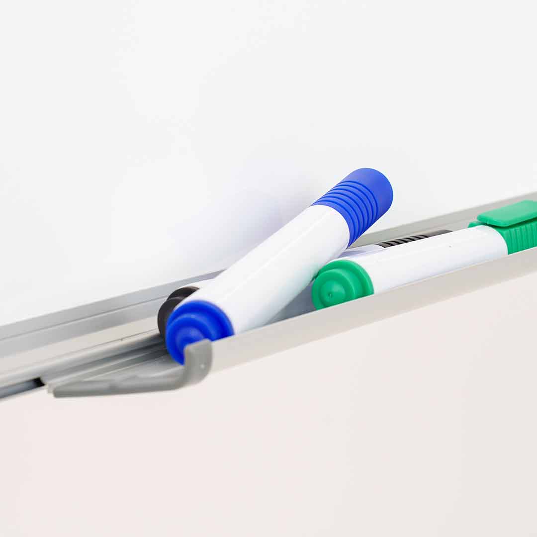 Pizarra blanca caballete magnética