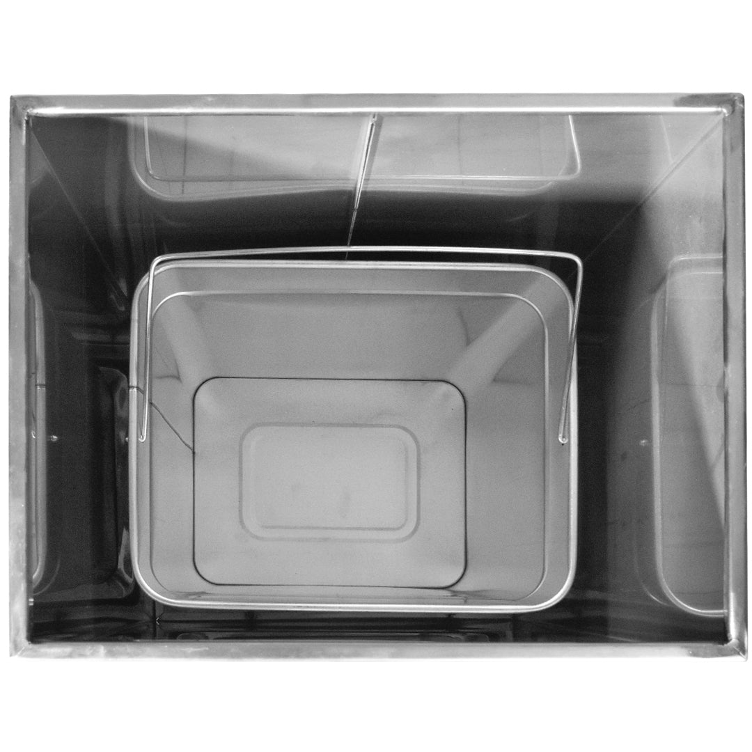 papelera con cenicero