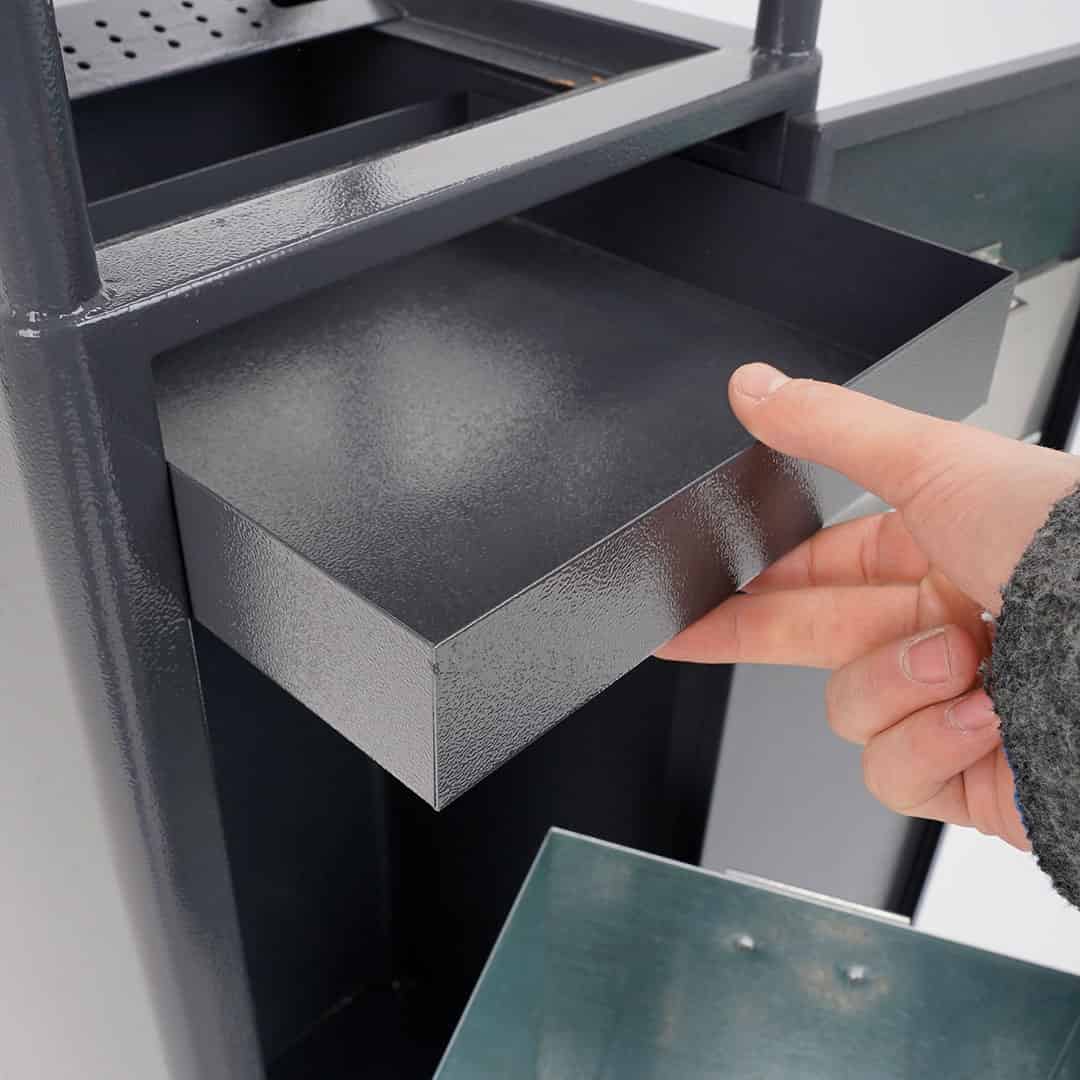 papelera exterior con cenicero