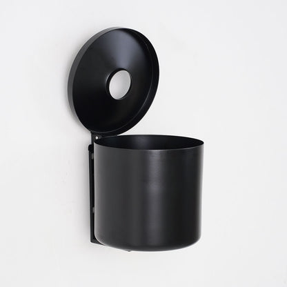 cenicero de pared negro abertura