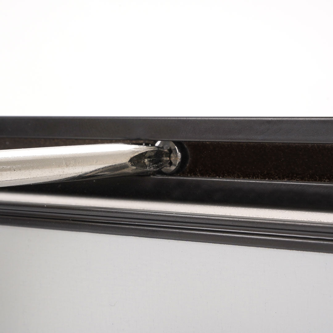 tablón de anuncios exterior