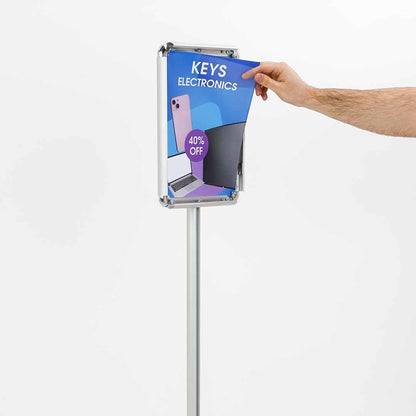 soporte de pie para gráficas intercambiables