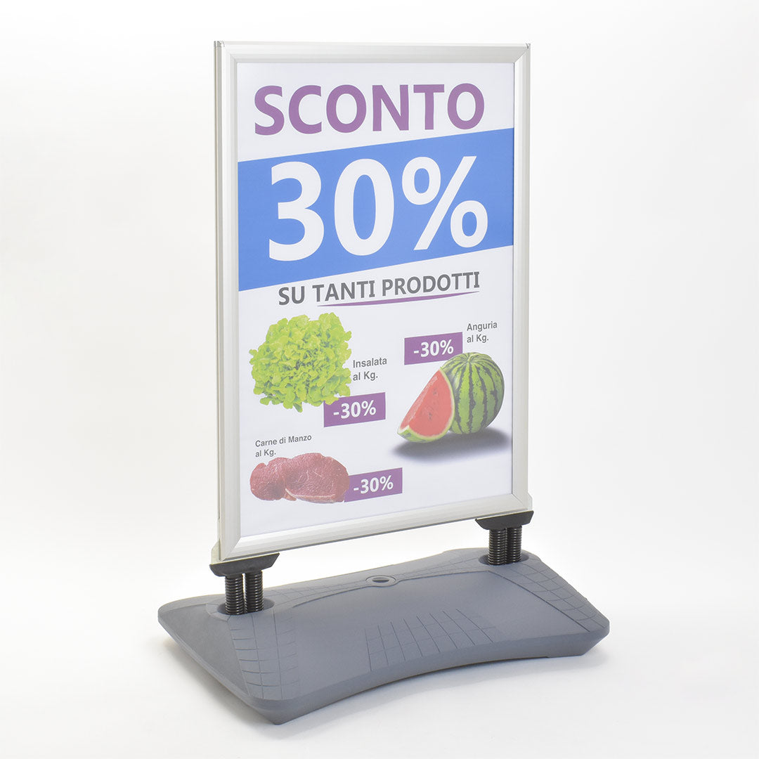 expositor publicitario exterior