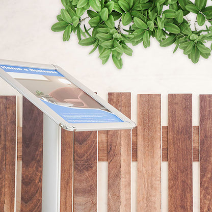 atril de pie para avisos