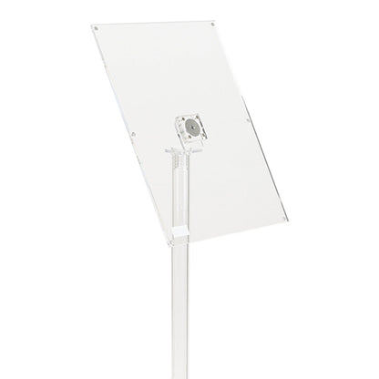 detalle de porta grafica de pie en metacrilato