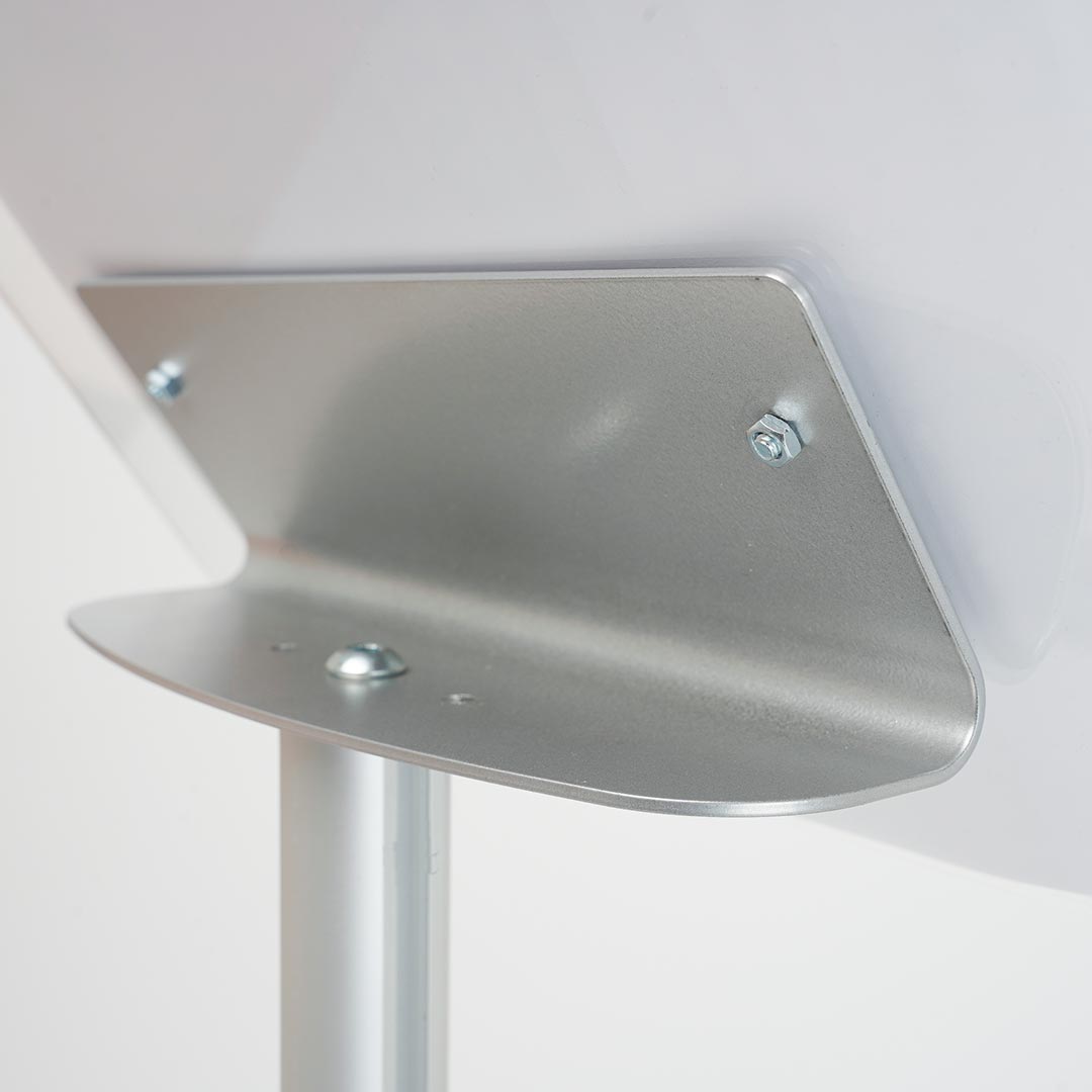 detalle expositor portafolletos de pie