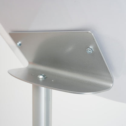 detalle expositor portafolletos de pie