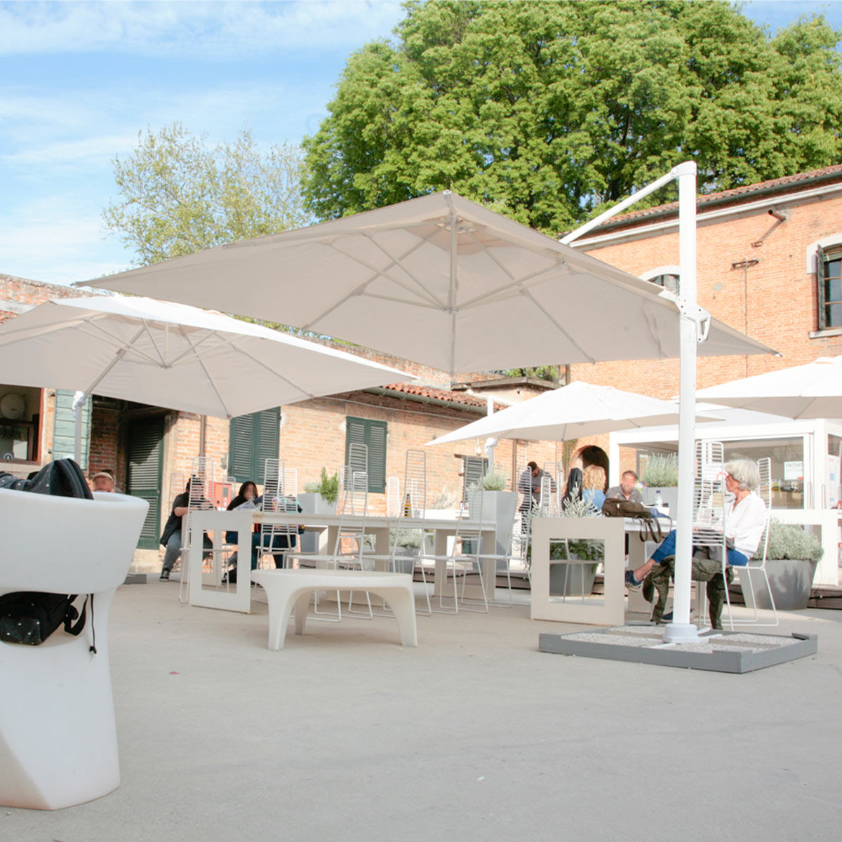 Sombrilla Rectangular 3x2 Excéntrica de Aluminio – BLUES