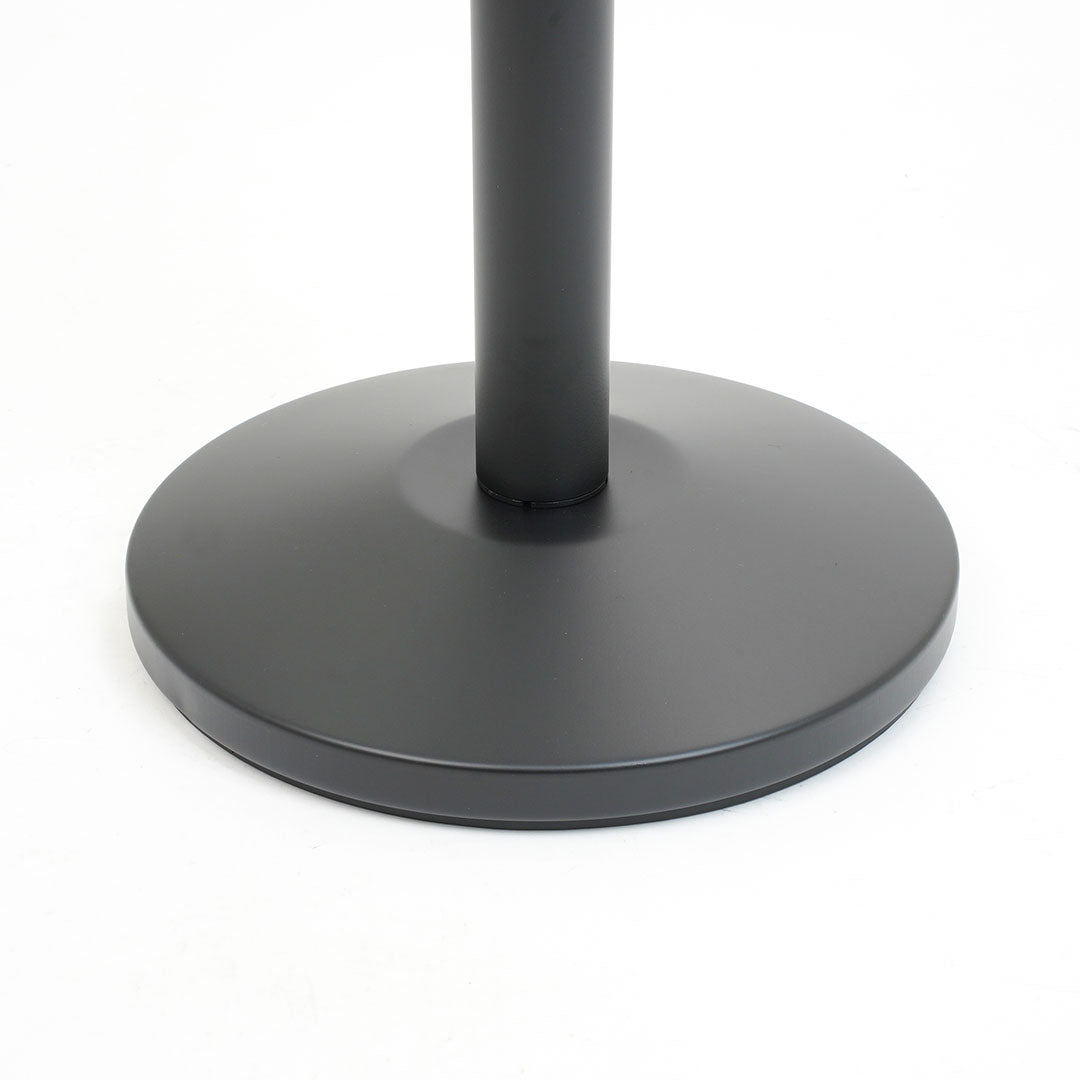 poste negro para cordón