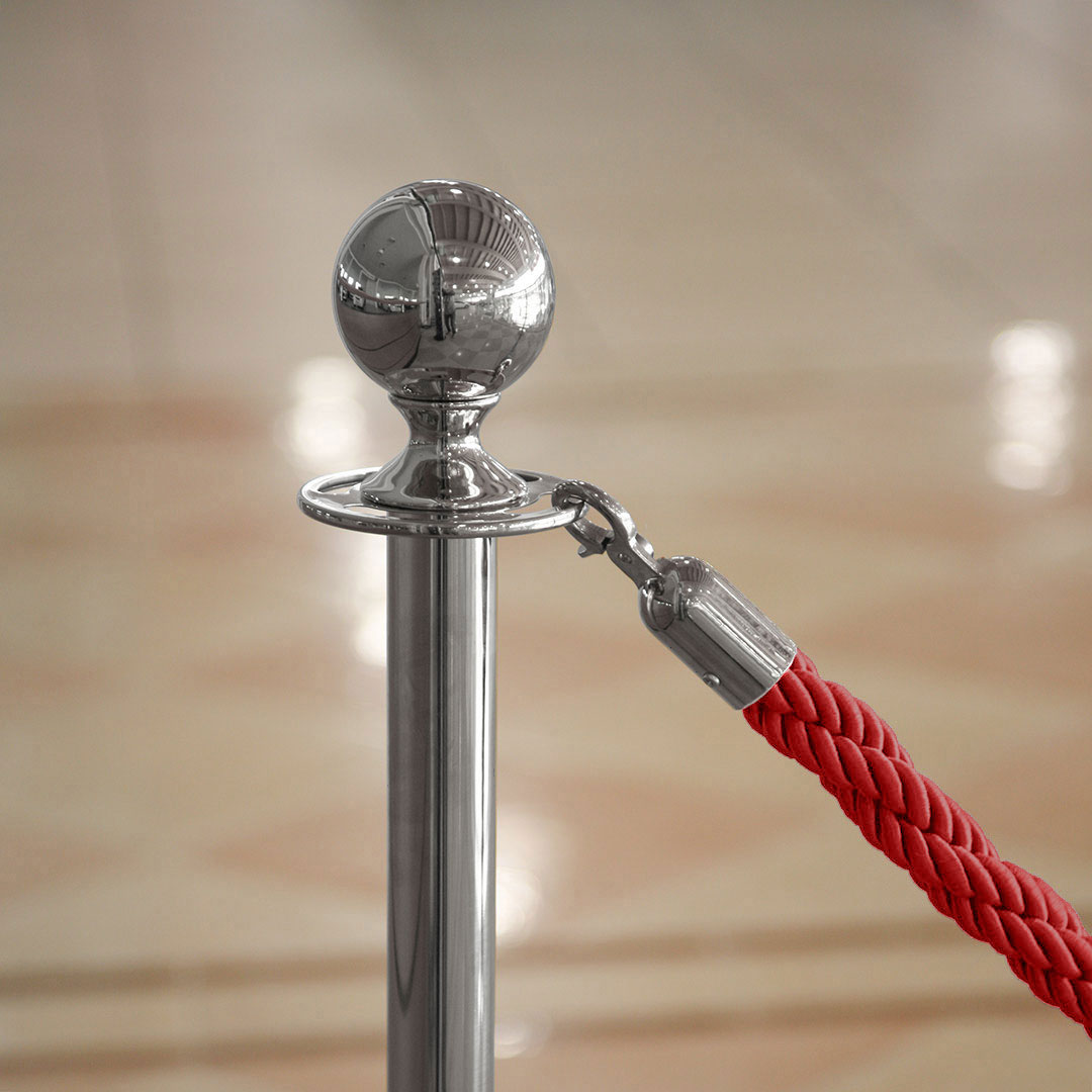 poste cromado para cordón