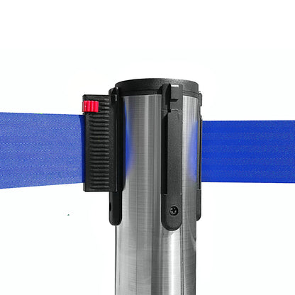 poste separador con cinta azul