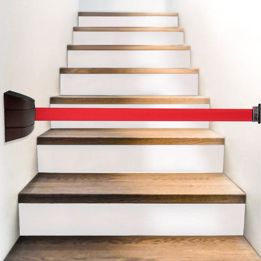 cinta rectrátil roja de pared con clip receptor