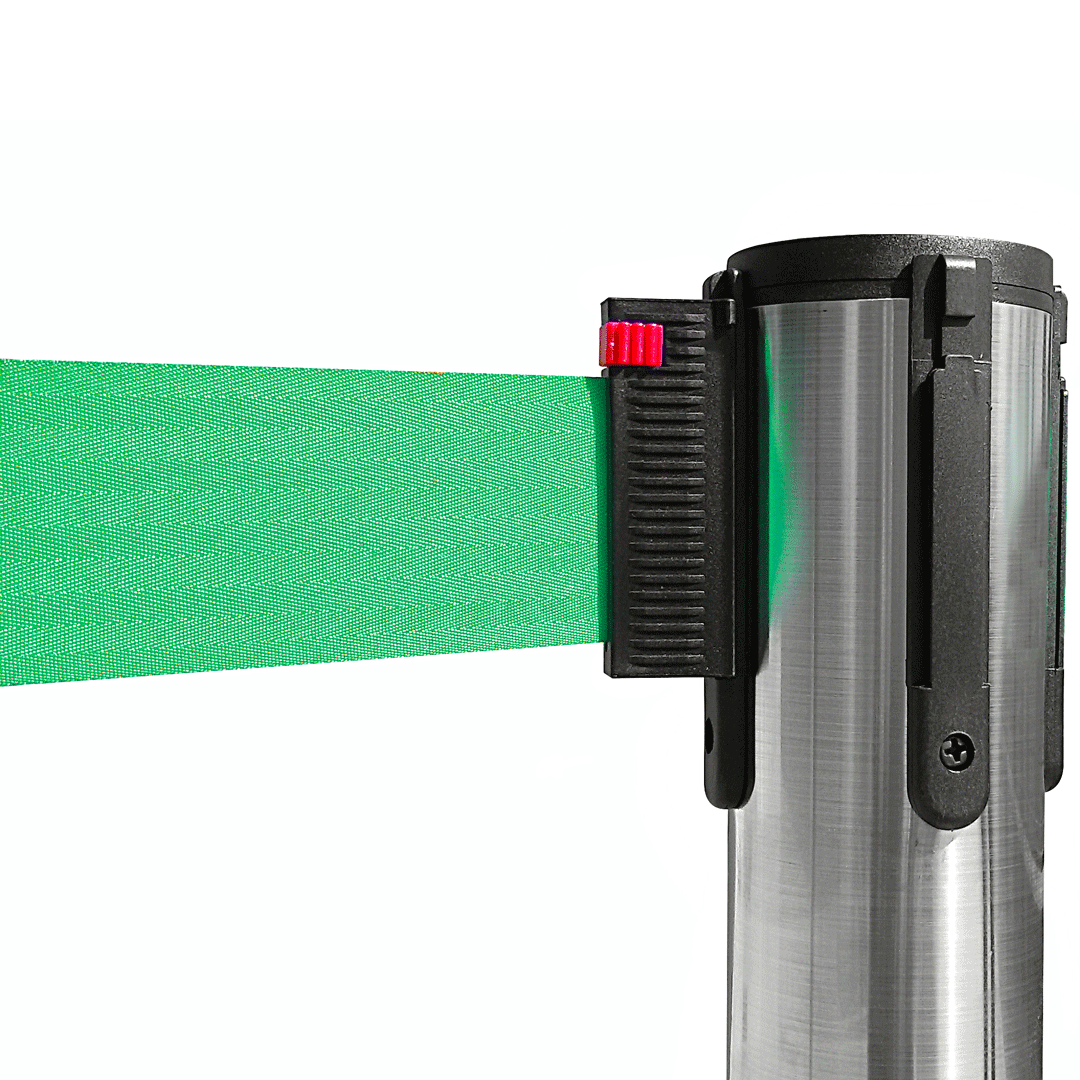 poste separador con cinta retráctil verde