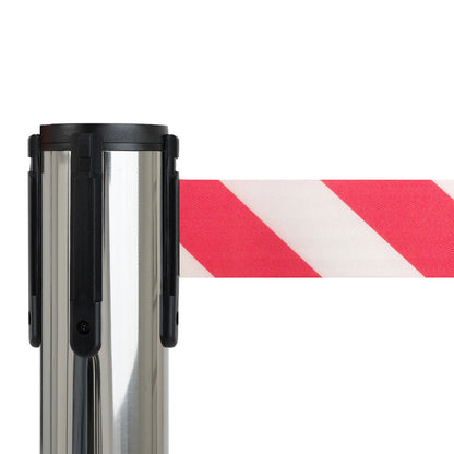 poste separador con cinta blanca y roja