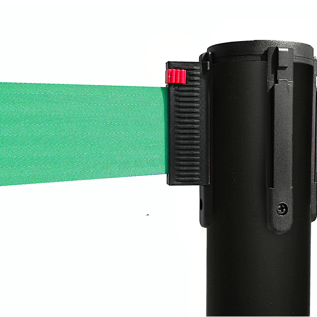 poste separador negro con cinta verde