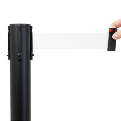 poste separador negro con cinta blanca