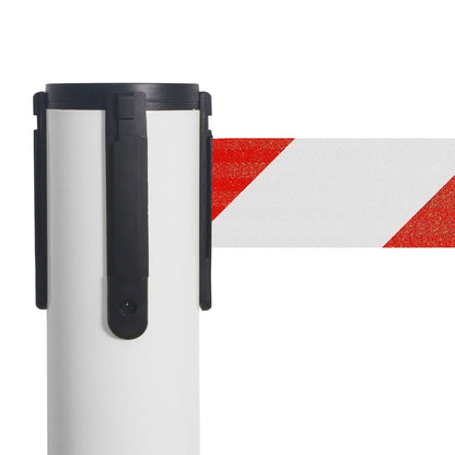 poste separador blanco con cinta blanca y roja