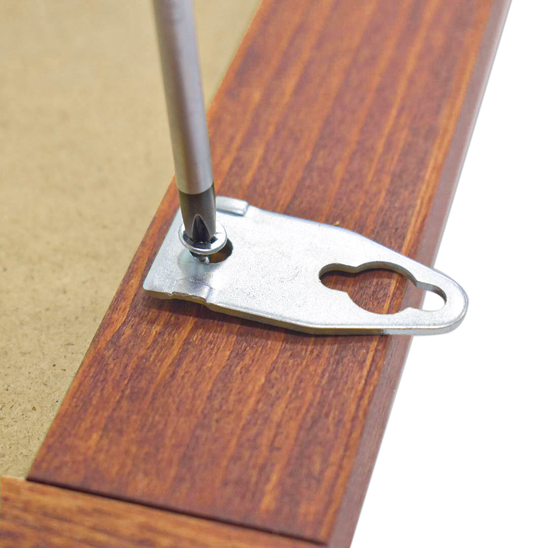 detalle tornillos para fijacion a pared