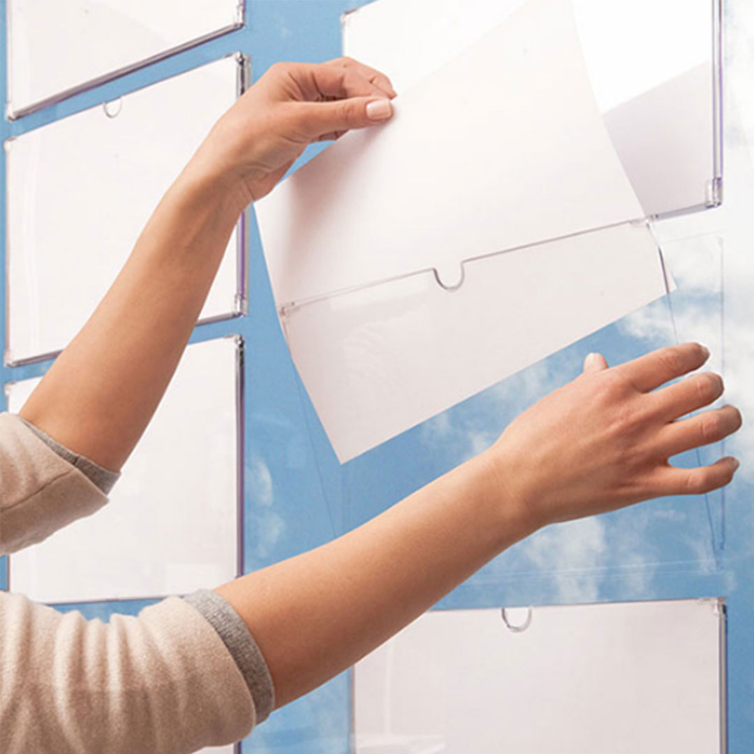 expositor de pared transparente con adhesivo