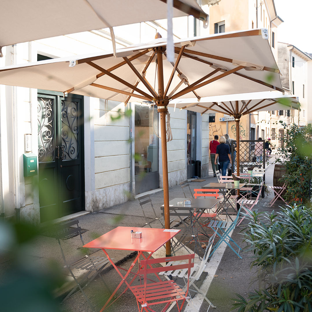 Sombrilla profesional rectangular con mástil central de madera - SYDNEY